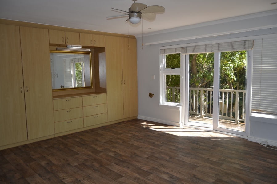 To Let 5 Bedroom Property for Rent in Heritage Park Western Cape